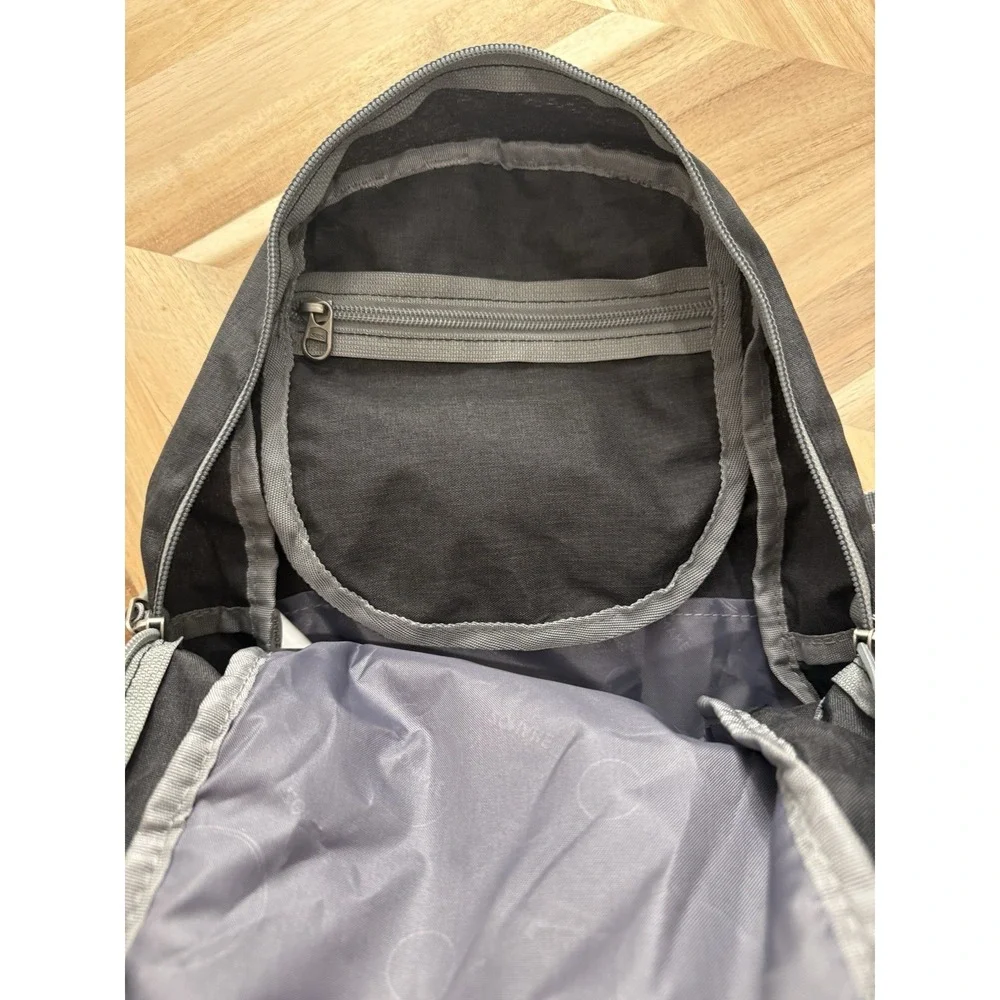 ZOMAKE Ultra Light Hiking Climbing Backpack 20L, Packable Small Blk/Gray‎ Travel